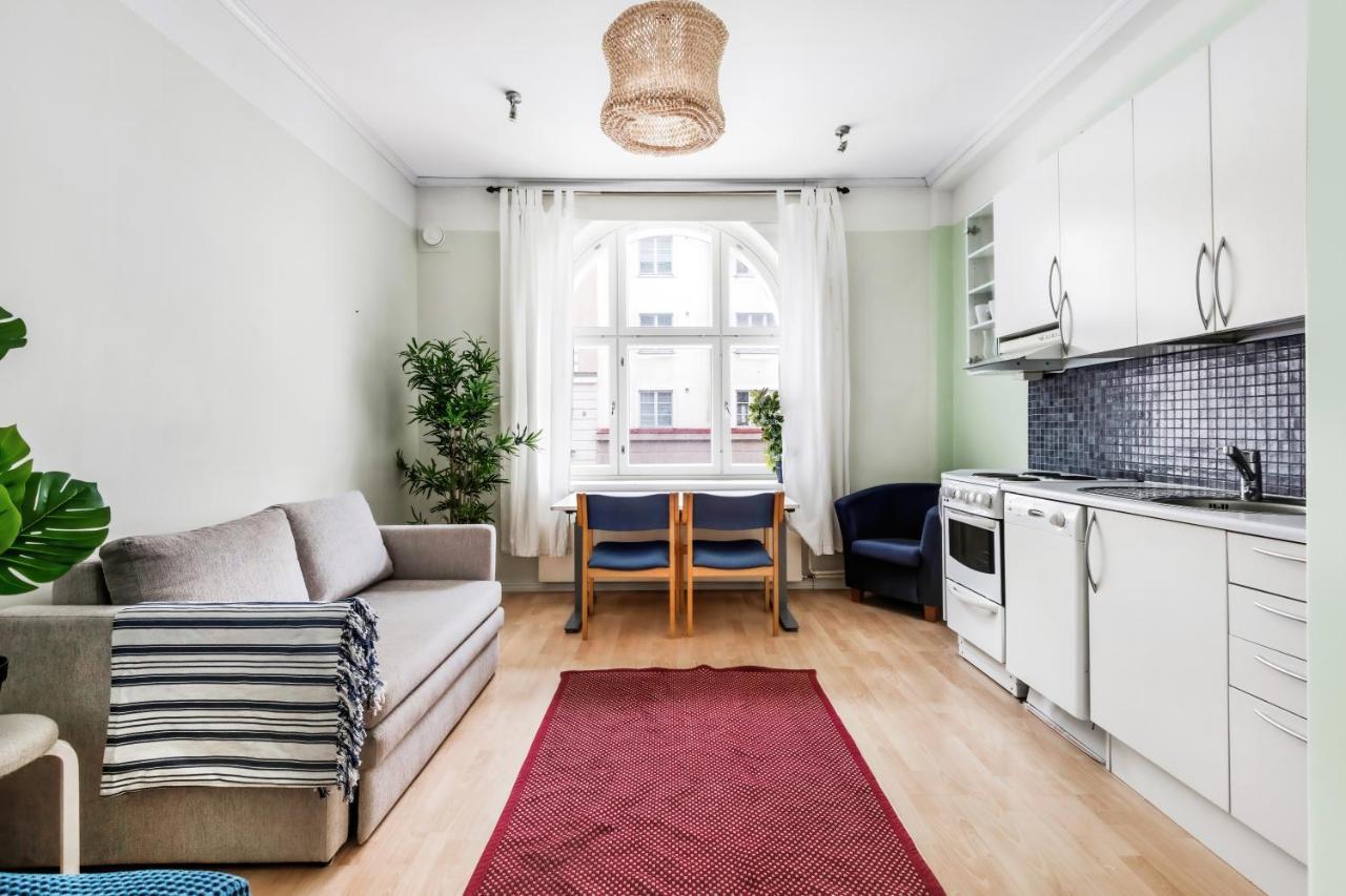 Central Helsinki Studio Near All Attractions Buitenkant foto